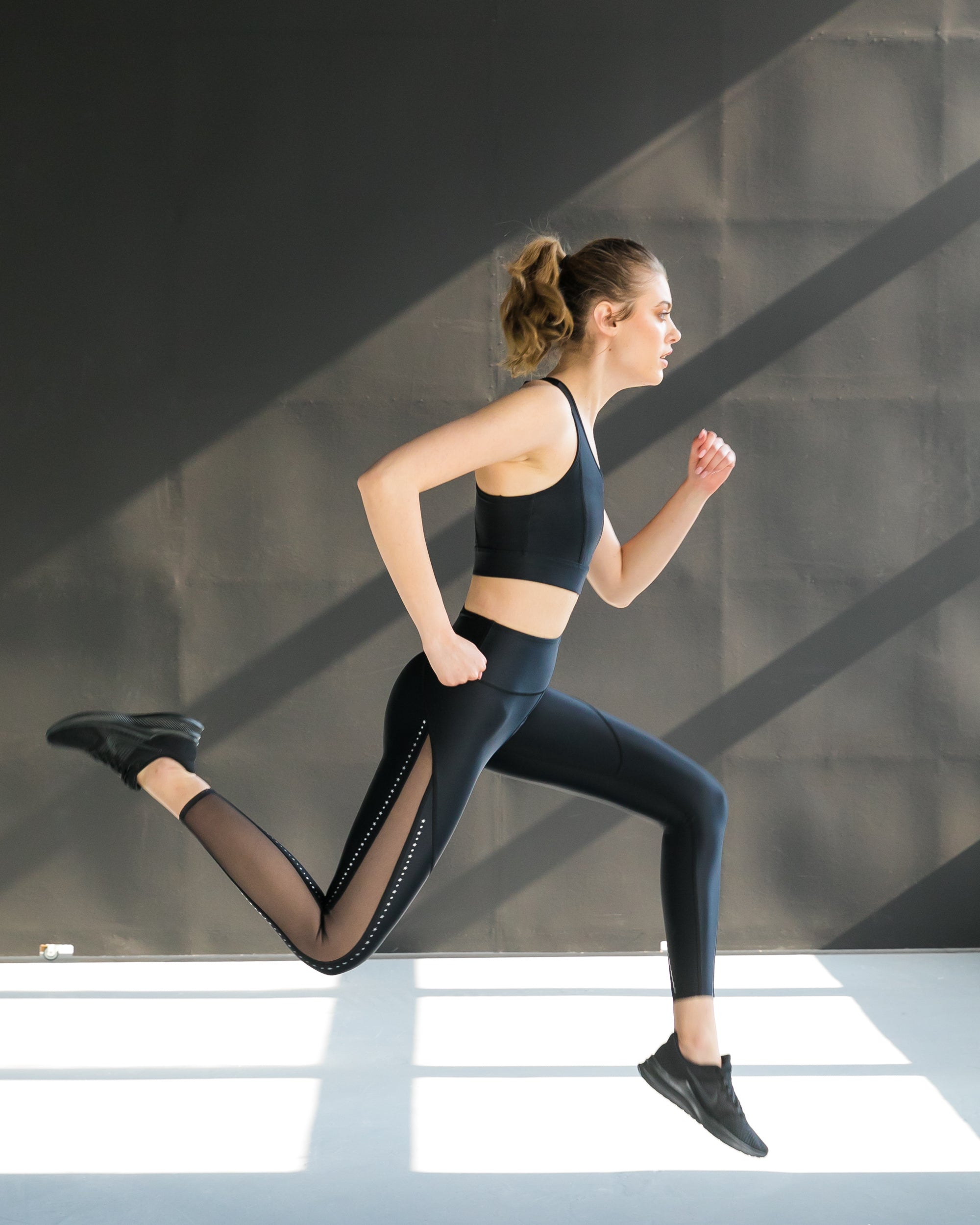 Sheer yoga leggings - Activewear manufacturer Sportswear