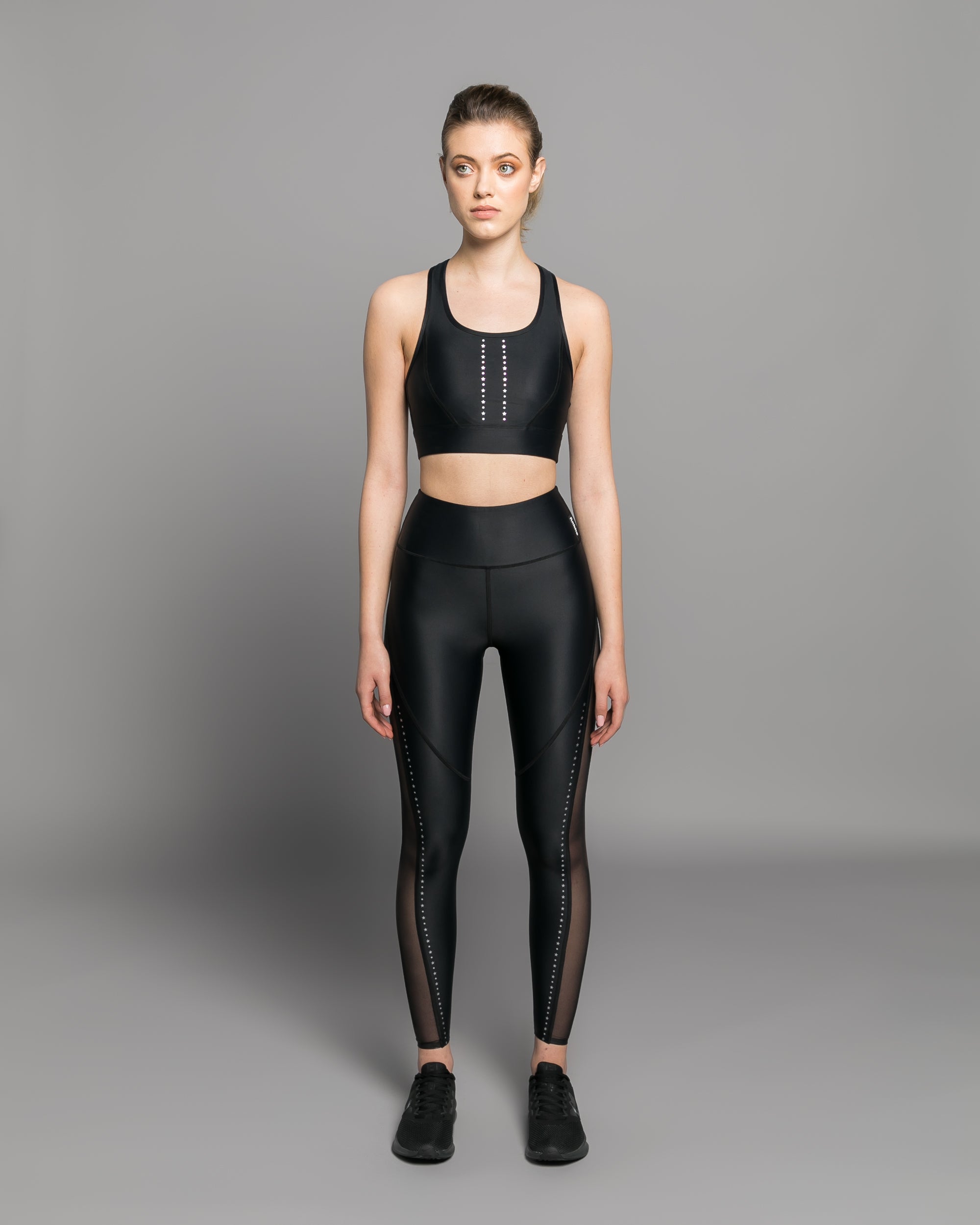 Mesh leggings and bra made of Econyl® regenerated nylon